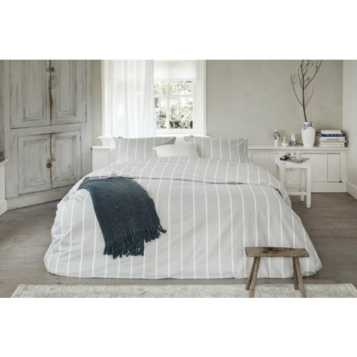 Preppy Pinstripe dekbedovertrek 200x200cm grijs