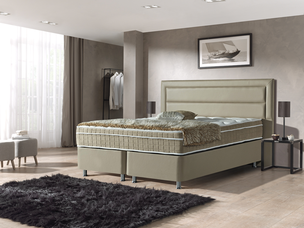 Saint Tropez opbergboxspring 180x200cm beige met NASA topper